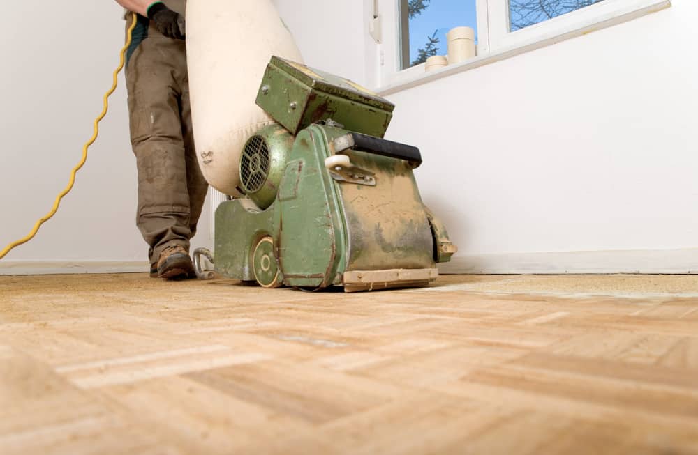 worker,renovating,a,parquet,floor